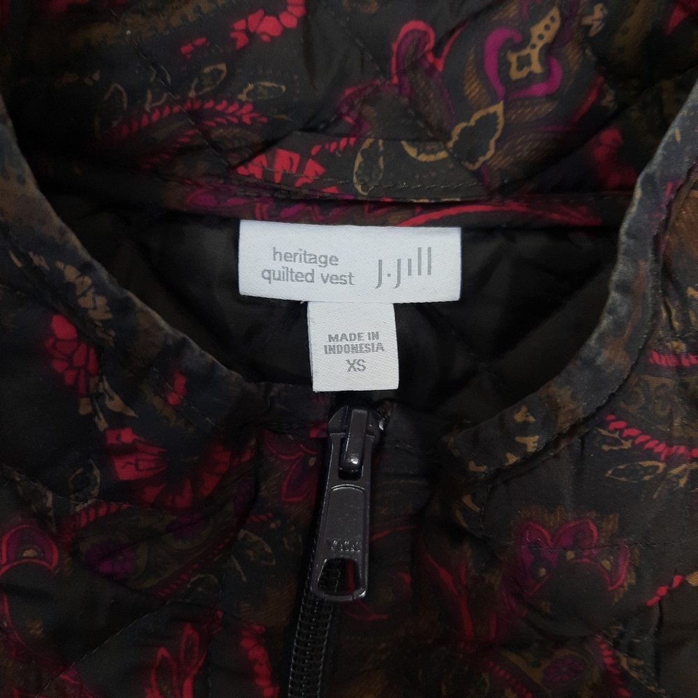 J. Jill Heritage Quilted Harvest Paisley Vest - Picture 4 of 6